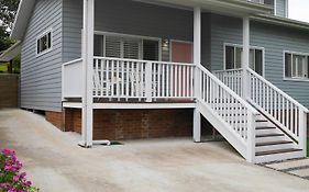 Luxury Home In Yowie Bay - Pet Friendly